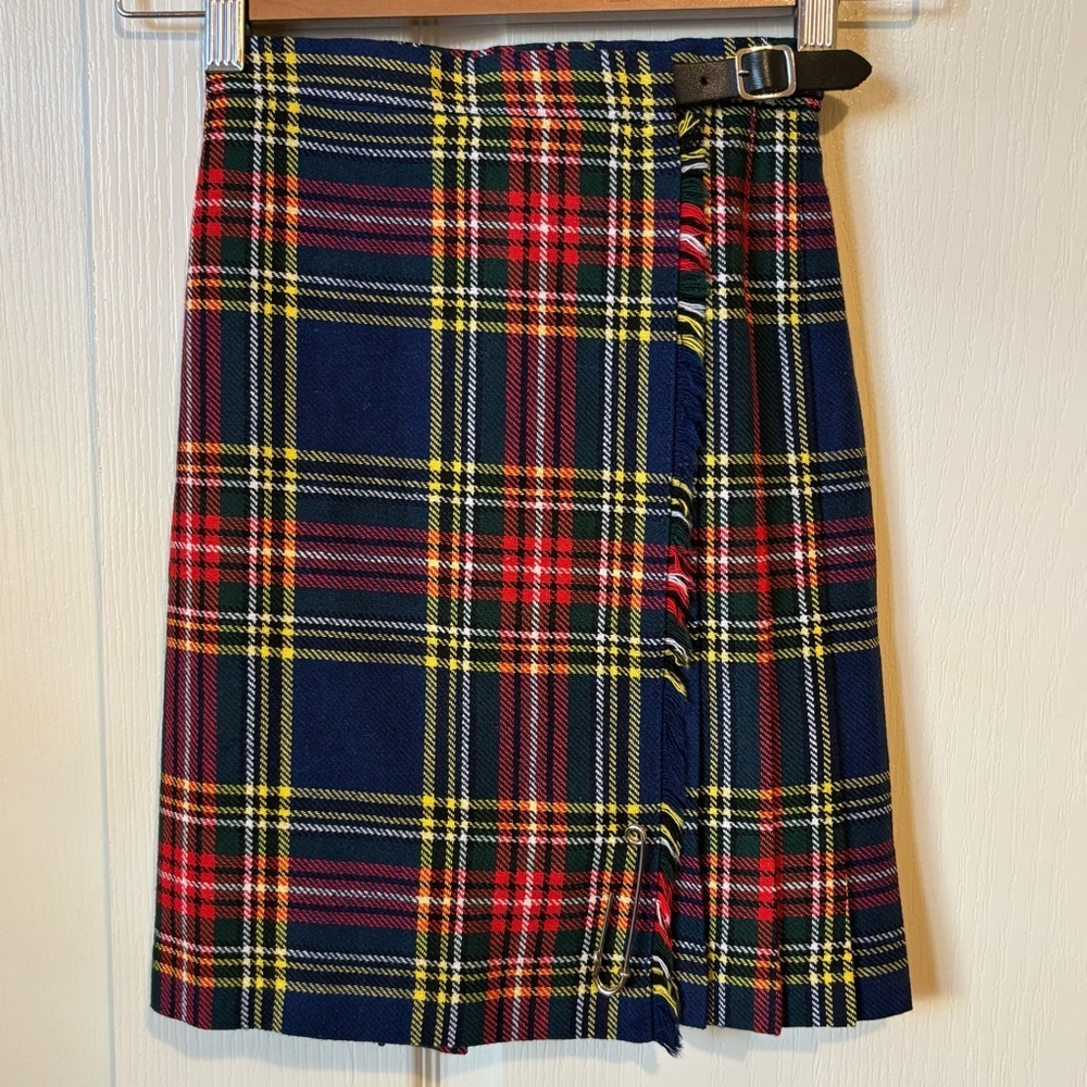 Fiona McDonald Child’s Tartan Kilt Girl’s Size 6